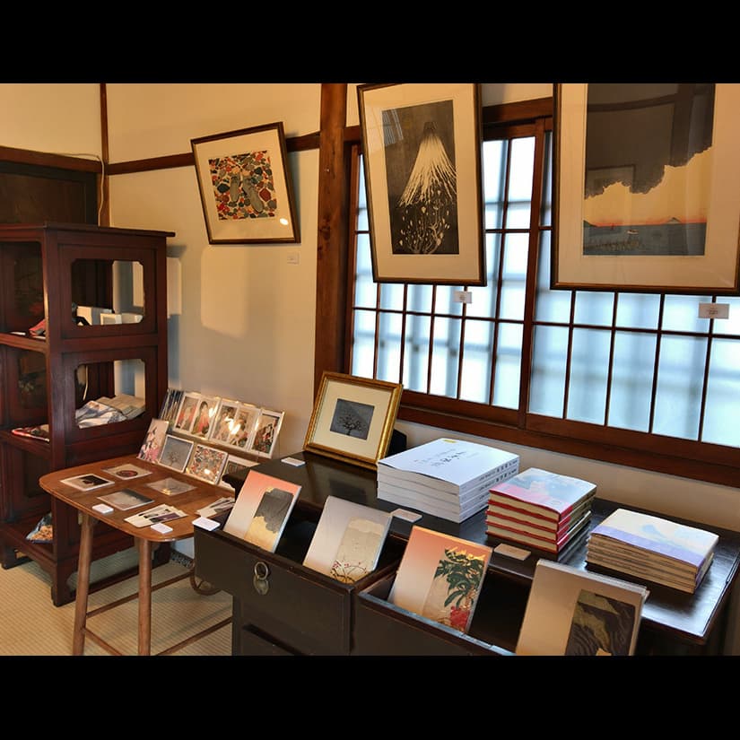 立原位貫　inuki tachihara