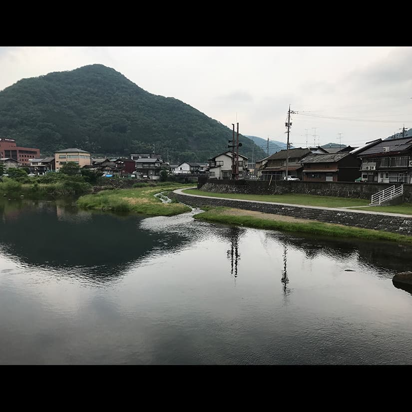 立原位貫　inukitachihara